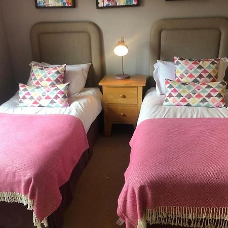 Cromwells Court Villa Kenmare Bagian luar foto